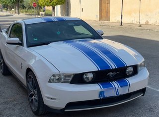 Ford Mustang 3.7 V6 / 315cv