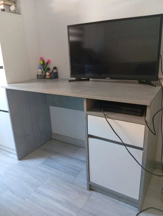 Escritorio de Madera Gris y Blanco