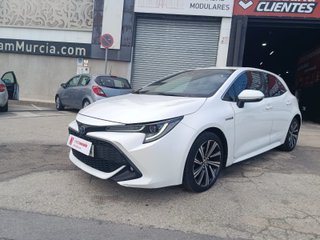 TOYOTA Corolla 2.0 180H STYLE ECVT