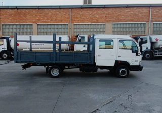Nissan Cabstar 2006