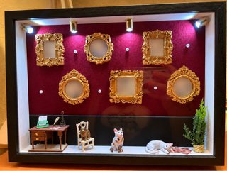 Mini Museo Personalizado con Iluminación