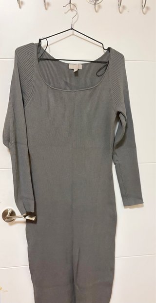 Vestido de punto gris H&M