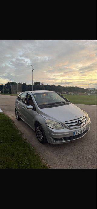 Mercedes-Benz Clase B 2010
