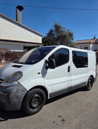 Opel Vivaro 2004
