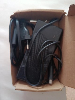 Cargador para Patinete Eléctrico