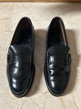 Zapatos Castellanos Negros