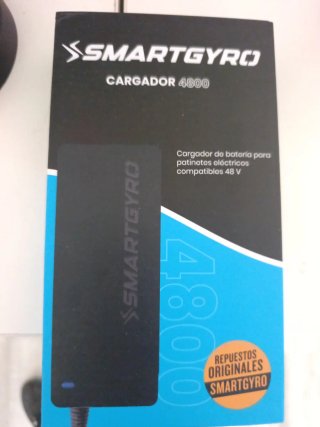 Cargador SmartGyro 4800 para Patinete Eléctrico