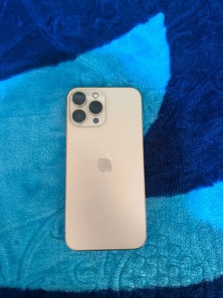 iPhone 13 Pro Max Dorado