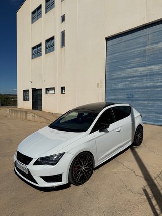 SEAT Leon cupra 2016