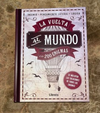 Libro "La vuelta al mundo en 200 enigmas"