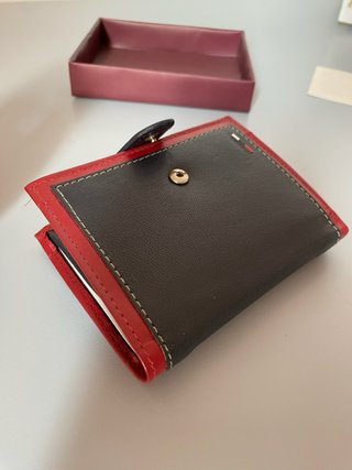 Cartera de piel