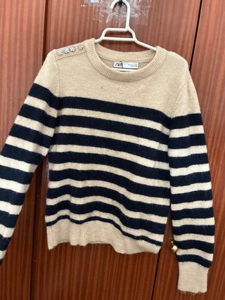 Jersey de rayas Zara beige y negro
