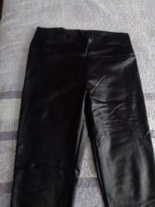 Pantalón de Piel Negro