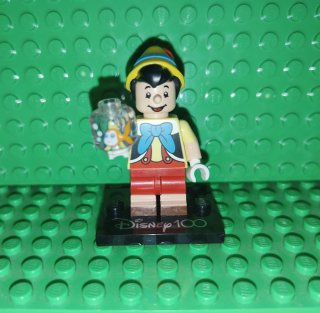 Minifigura LEGO Pinocho Disney 100