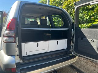Cajonera Artesanal para Toyota Land Cruiser 120