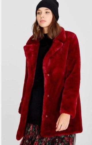ABRIGO PELO TACTO SUAVE "STRADIVARIUS"
