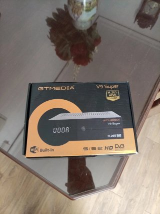 Receptor Satélite GT Media V9 Super