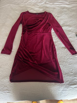 Vestido Rojo de Terciopelo