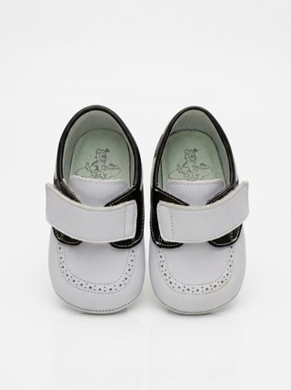 Mocasines infantiles blanco y negro