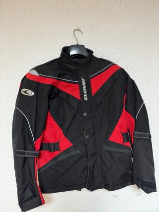 Chaqueta de Moto Clover Negra y Roja
