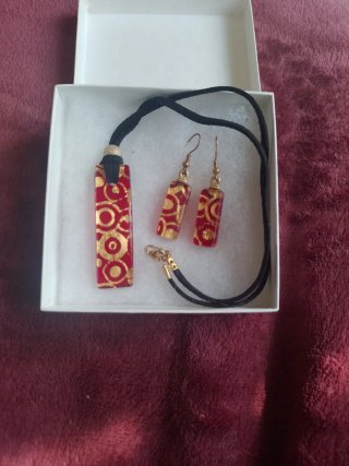 Conjunto de Colgante y Pendientes Cristal