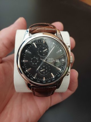 Reloj Level 54704 con correa de piel marrón