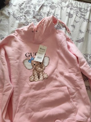 Sudadera Rosa con Estampado