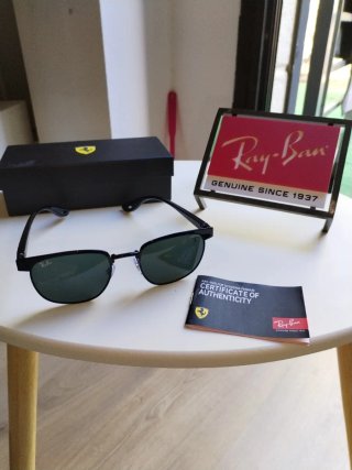 Gafas Ray-Ban Clubmaster Ferrari