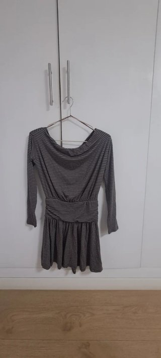 Vestido Bershka Gris