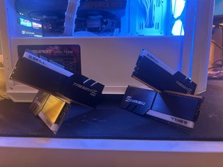 4 Módulos RAM G.Skill Trident Z RGB 32GB