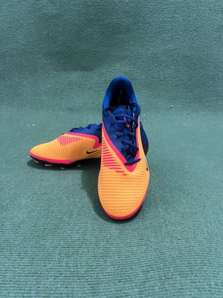 Botas de fútbol Nike