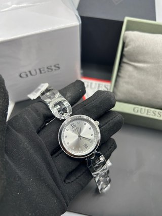 Reloj Guess Plateado