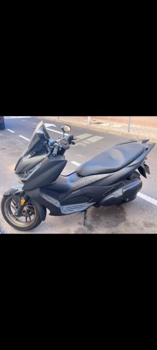 Scooter Zontes 350D