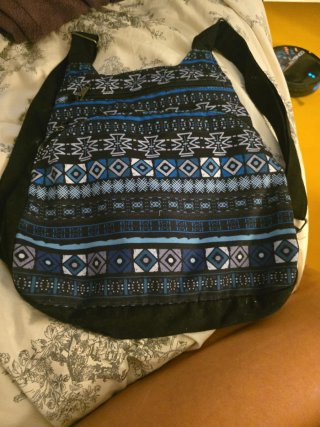 Mochila con Estampado Geométrico