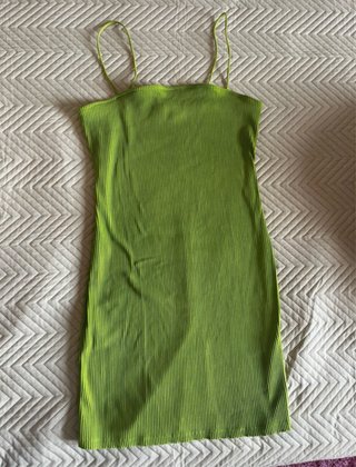 Vestido Verde de Tirantes ajustado