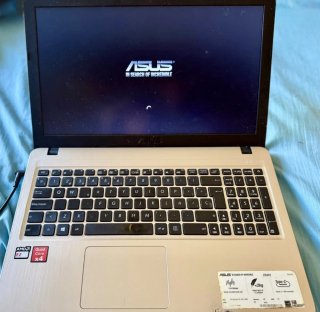 Portátil ASUS Vivobook X540YA 4GB RAM