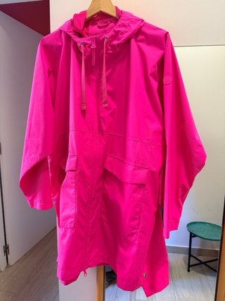 Chubasquero Rosa