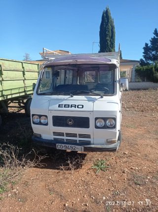 EBRO f275 1980