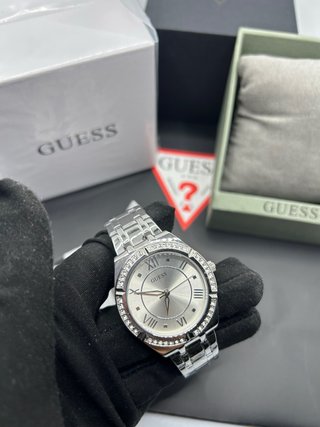 Reloj Guess Plateado