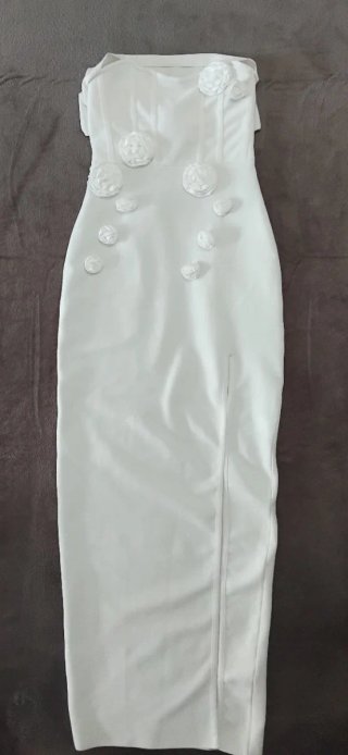 Vestido Blanco con Flores L