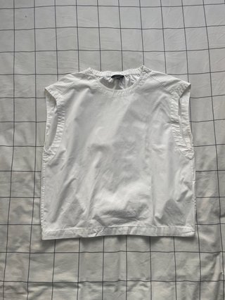 Camiseta sin mangas Massimo Dutti blanca