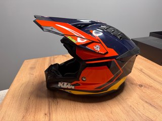 Casco Airoh Aviator 3 KTM