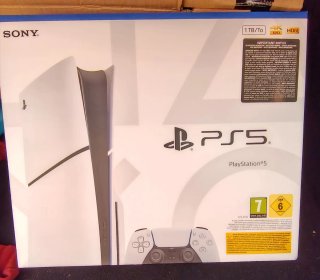 Consola Sony PlayStation 5 (PS5)