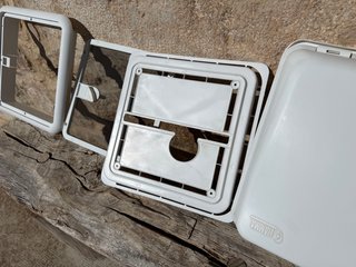Claraboya Fiamma Vent 28F Blanca