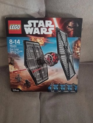 LEGO Star Wars 75101 First Order TIE Fighter