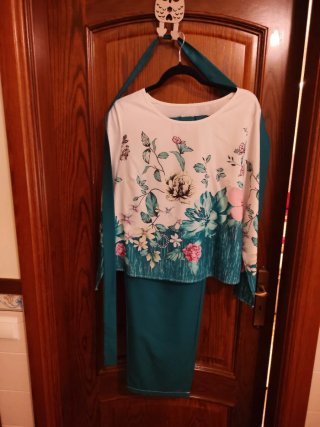 Conjunto de blusa e calça estampado