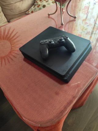 PS4 (PlayStation 4) Sony Negra