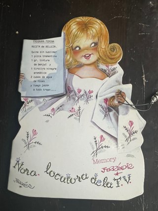 Nora, locutora de la T.V.