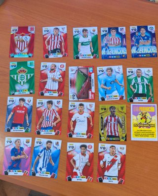 Lote 18 Cromos Panini LaLiga 25/26