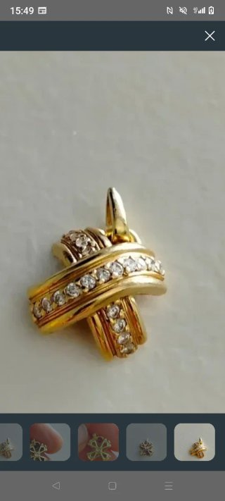 Colgante Tiffany & Co. Signature X Oro y Diamantes